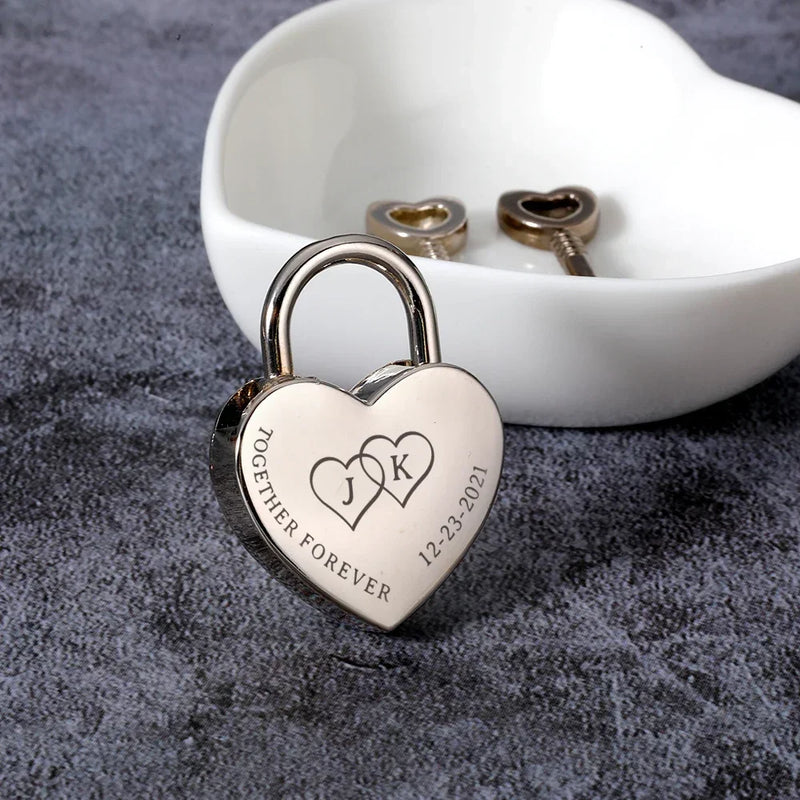 Custom Couple Key and Lock Keychain Fashion Jewelry (+ Select From 4 Colors)