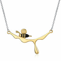 Exquisite Luxury Gold Bee Jewelry Set (Ring, Earring, Necklace)